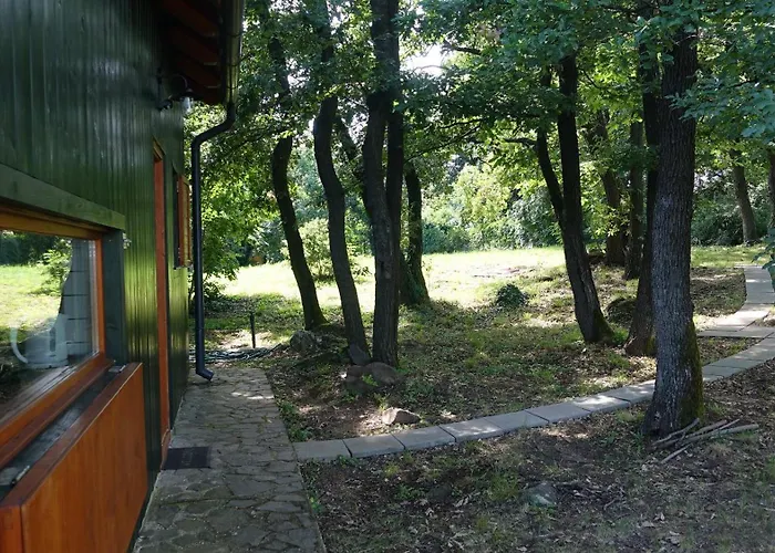 Toelgyes Lak, Palkoeve 別荘 Kővágóörs