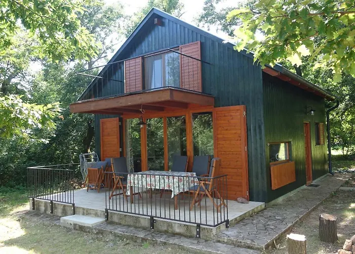 Toelgyes Lak, Palkoeve